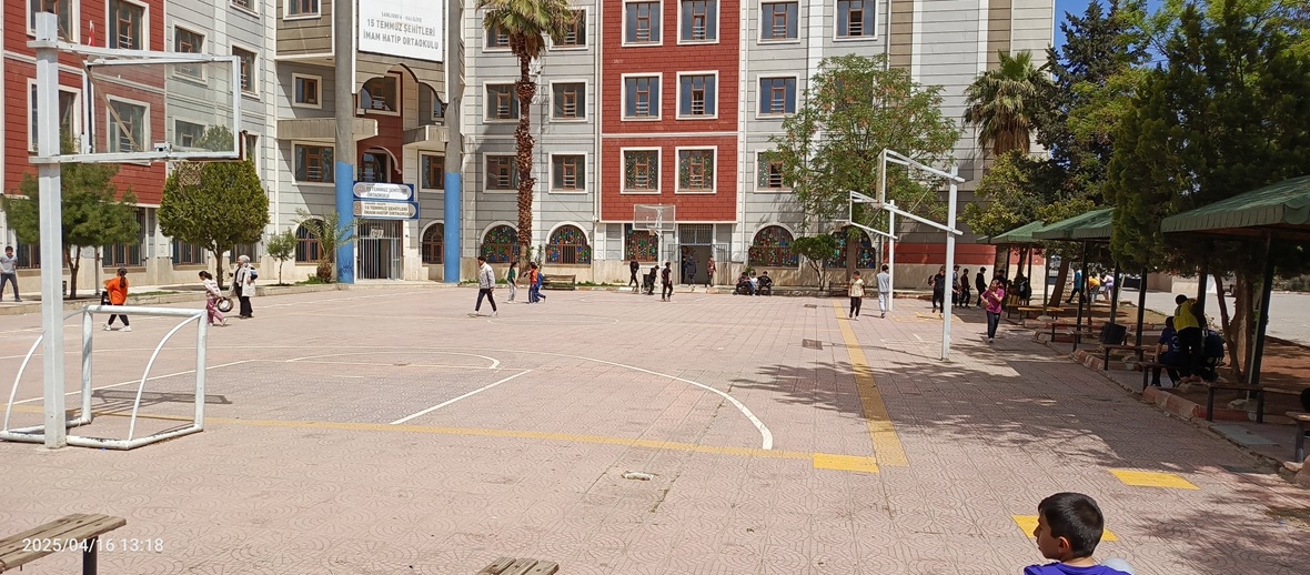 15 Temmuz Şehitleri Ortaokulu